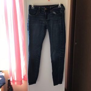 american eagle jeans :)